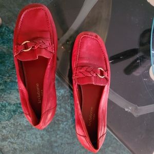 Women Red shoes